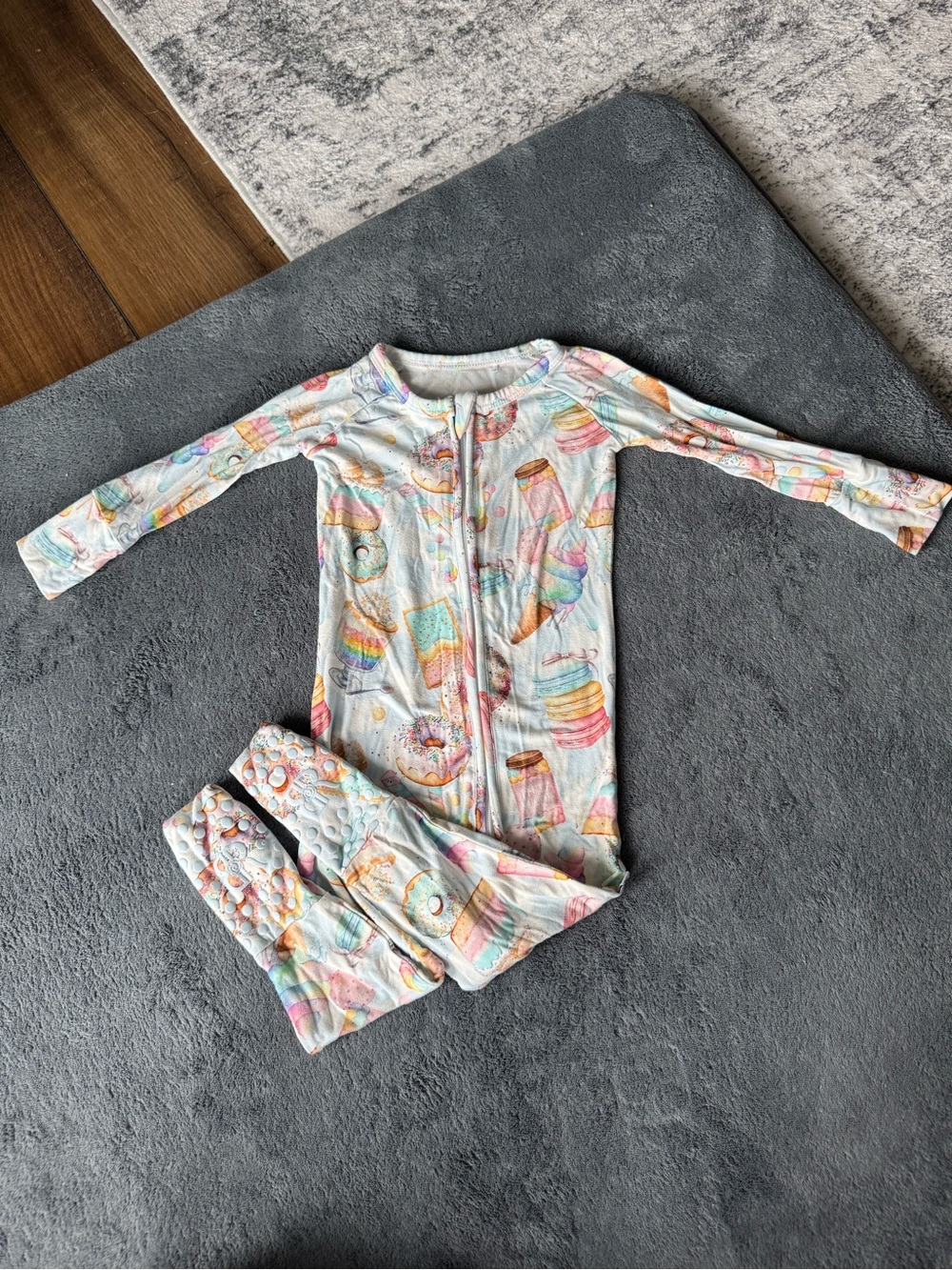Bums and Roses Convertible Sleeper in Pastel Rainbow Dessert Print